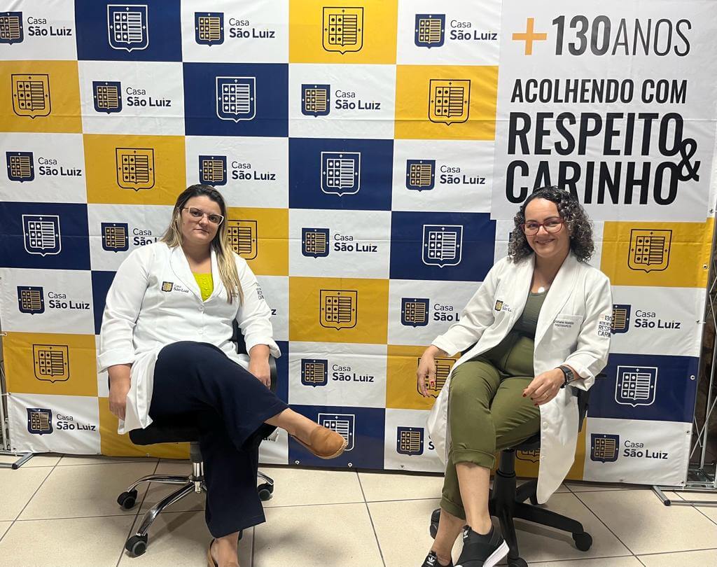 Suellen Régis e Cristiane Moreira, fisioterapeutas da Casa São Luiz.